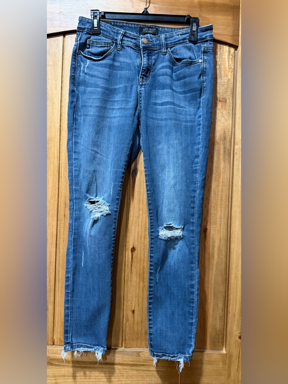 Judy Blue Medium Blue Distressed Jeans